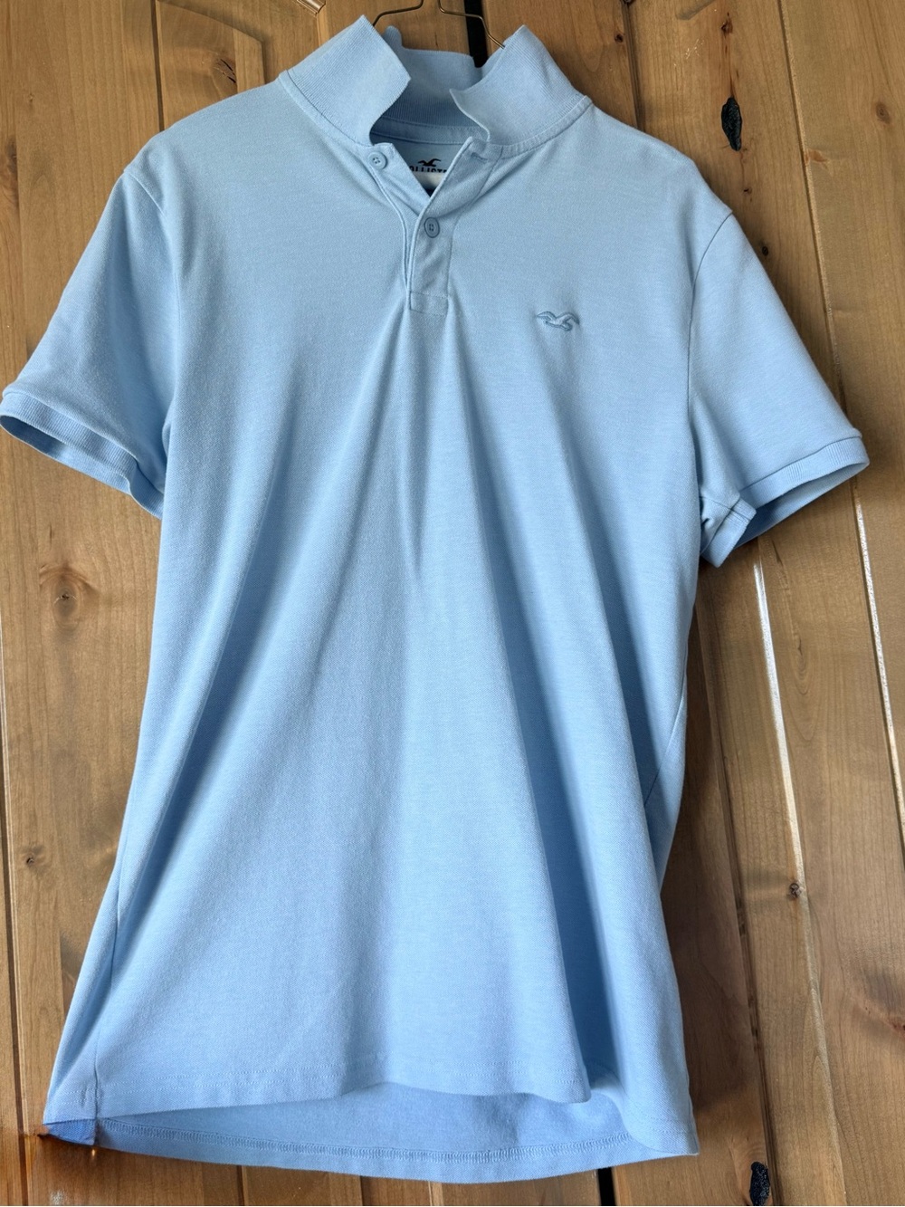 Hollister Men's Sky Blue Polo Shirt